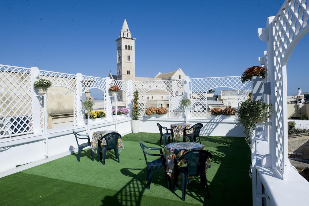 Hotel White House Trani Exterior foto